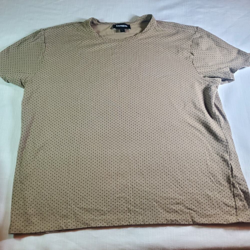 Express Boys Size M Medium Short Sleeve Beige Graphic T-Shirt Casual Tee